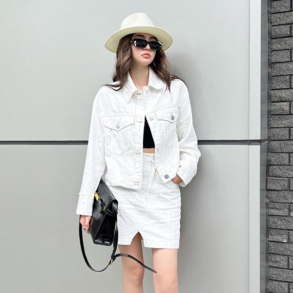 【フェンディ×Marc Jacobs 偽物】ホワイトデニムジャケット FLF715AXBDF0EX7